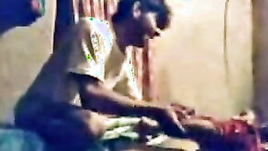 Pakistani husband seduces wife missionary porn video