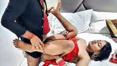 Desi housewife red saree missionary hardcore sex