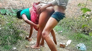 Indian bhabhi doggy in woods sex video