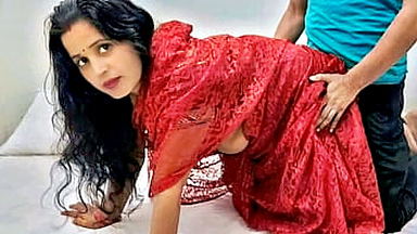Desi bhabhi red saree hotel doggy full scene