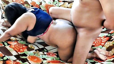 Riya's Indian bhabhi doggy pounding xxx video