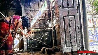 Desi village wife outdoor doggy full scene