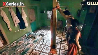 Indian aunty red saree pole sex xxx clip