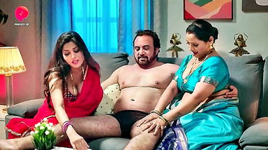 Busty Indian bhabhis threesome foreplay sex video