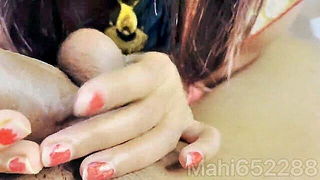 Desi aunty handjob closeup porn movie