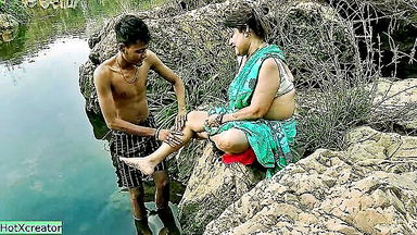 Indian aunty saree thigh massage explicit porn