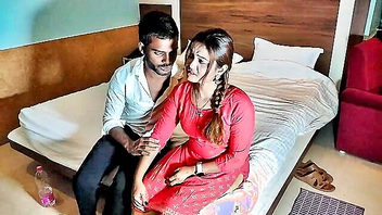 Desi college girl cheated hard uncut sex video