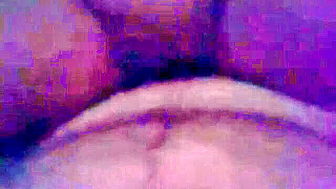 Desi girlfriend shaved pussy closeup porn video