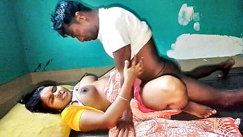 Desi aunty big tits doggy full scene
