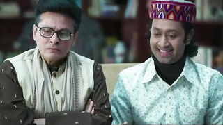 Indian MILF with young guy porn clip