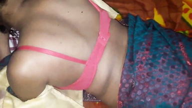 Priya in pink saree tease uncut sex video