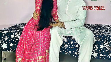 Priya in pink saree seduction xxx video