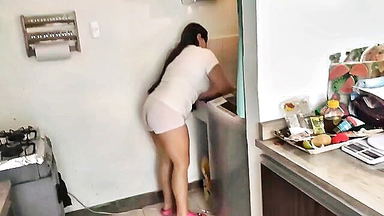 Valery Saenz kitchen tease blowjob porn clip