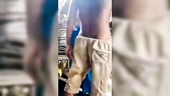 Indian bhabhi escalator ass tease xxx video