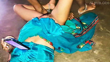 Married Indian wife in saree porn clip