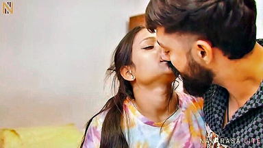Indian milf kisses bearded guy porn video