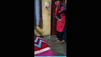 Indian wife in red saree porn clip